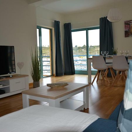 Stunning Apartment With Marina Views Albufeira Buitenkant foto
