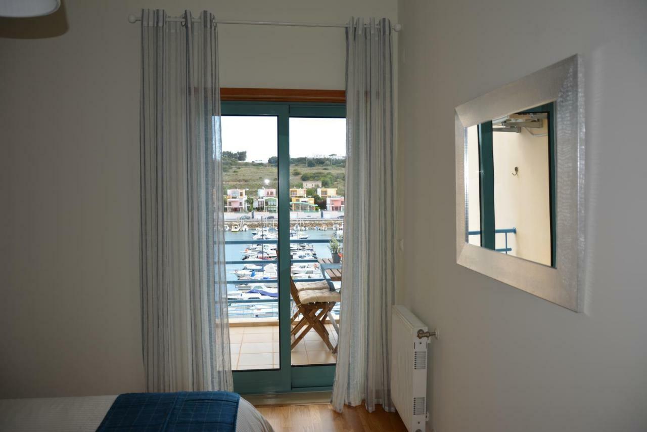 Stunning Apartment With Marina Views Albufeira Buitenkant foto