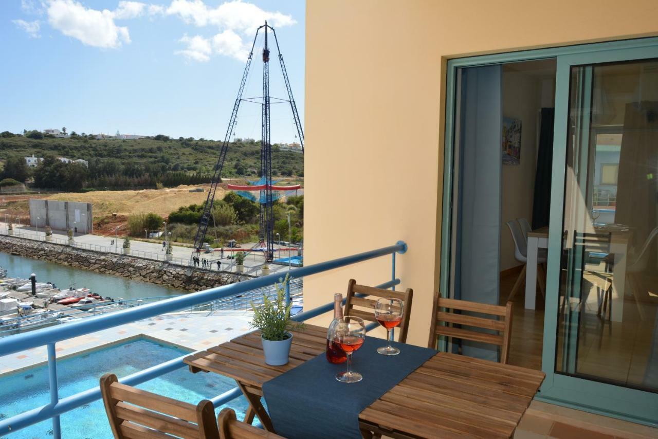 Stunning Apartment With Marina Views Albufeira Buitenkant foto